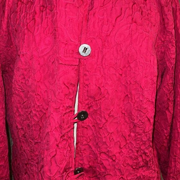 Chico’s Fuchsia High-Neck Blazer – Size 2 (12/14) – Loop Button Closure –RN79984 - Picture 2 of 7